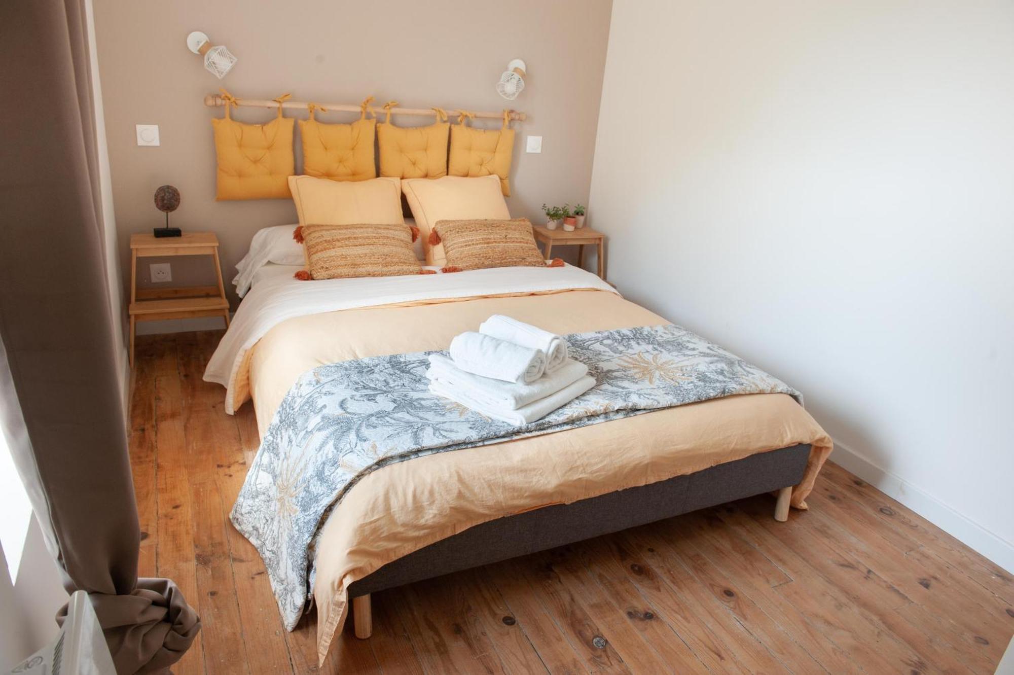 Immeuble De 3 Appartements Avec Cour Interieure Brest Exterior foto