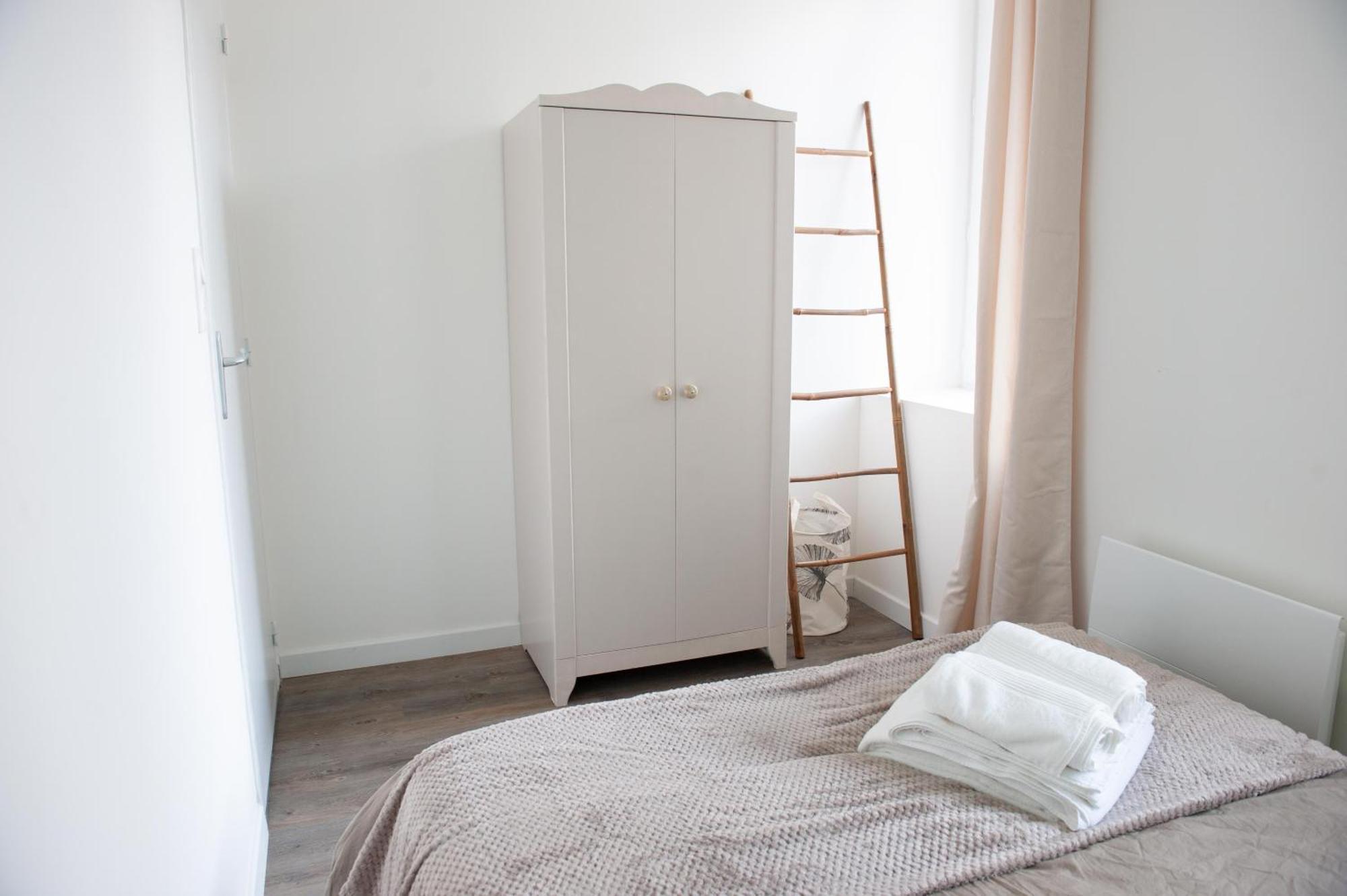 Immeuble De 3 Appartements Avec Cour Interieure Brest Quarto foto